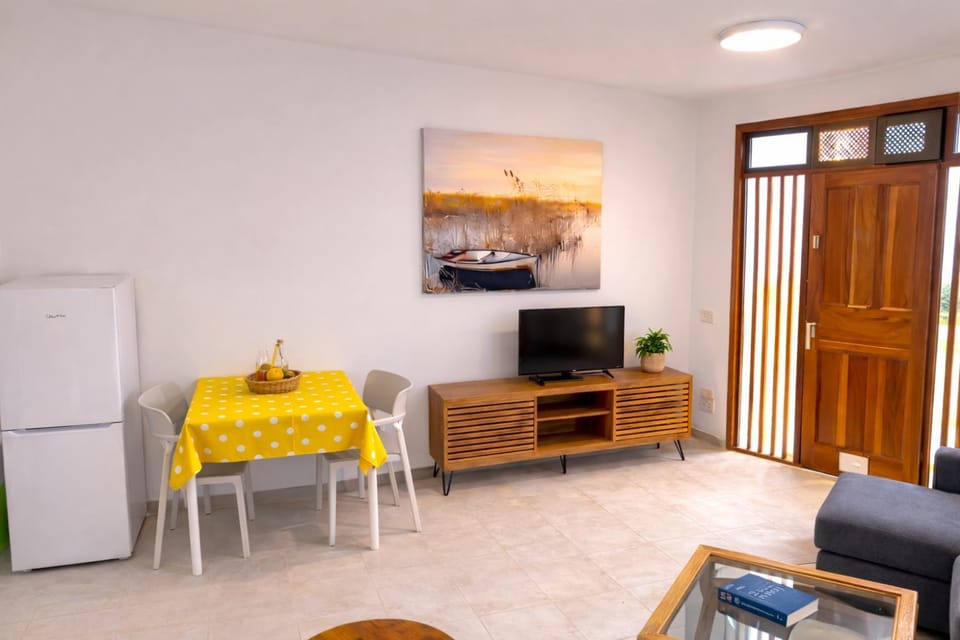 Apartment on the front line from the ocean Apartment in Playa San Juan