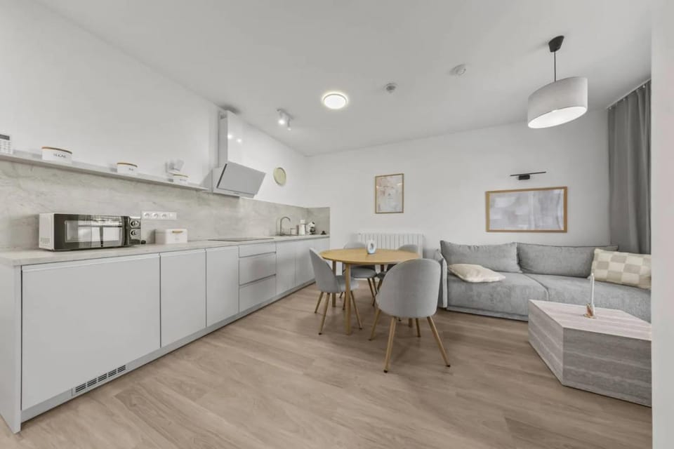 Living room, Dining area, kitchen