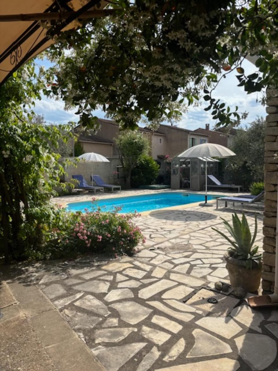 La Maison Rose House in L'Isle-sur-la-Sorgue