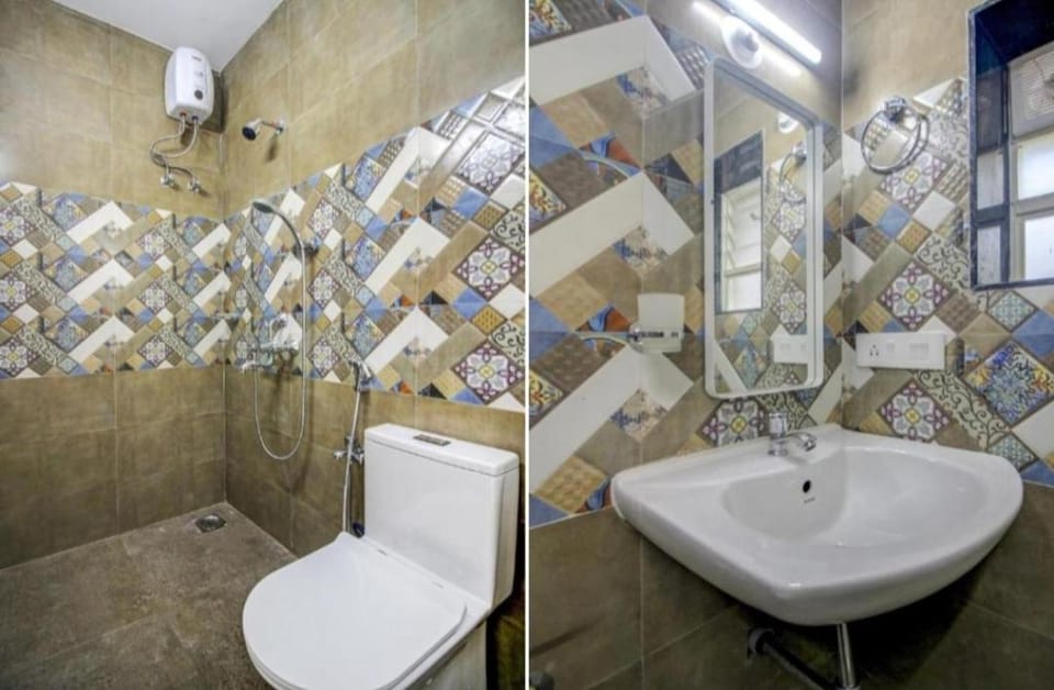 Shower, Toilet, Bathroom, towels