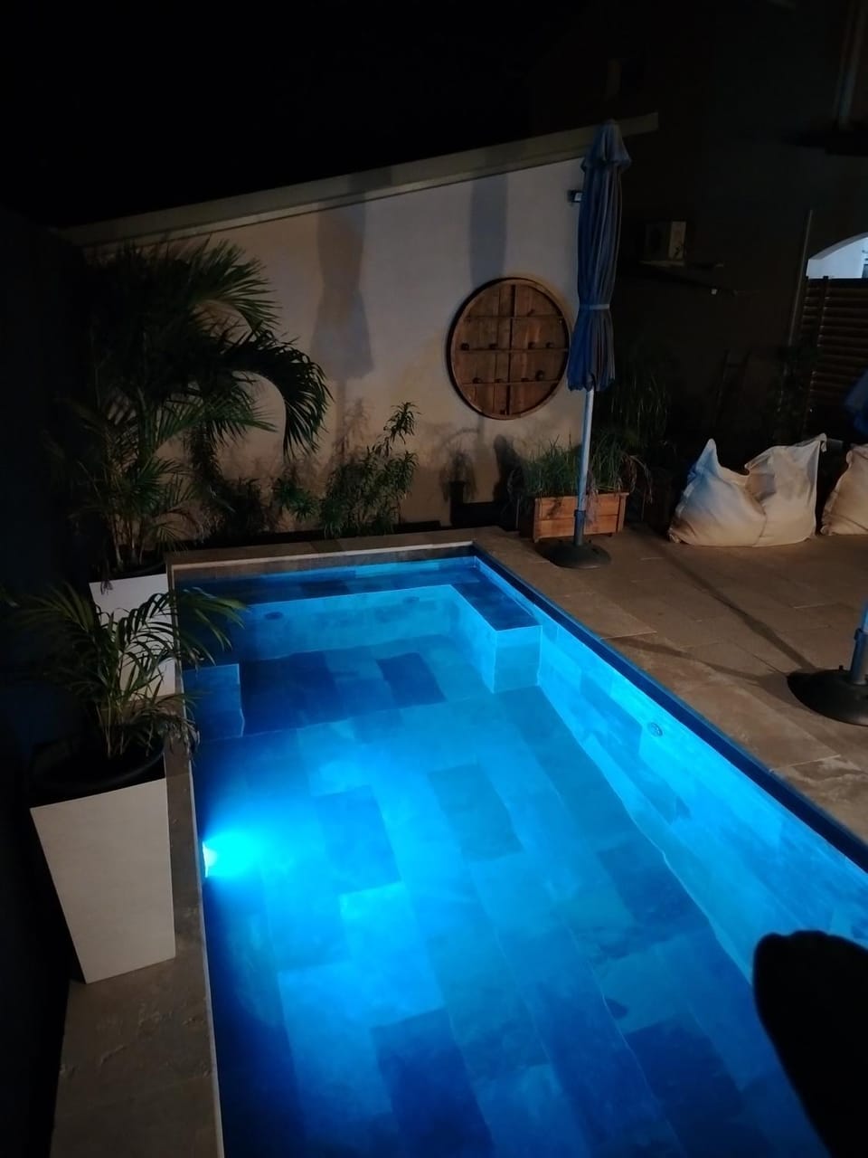 Swimming pool