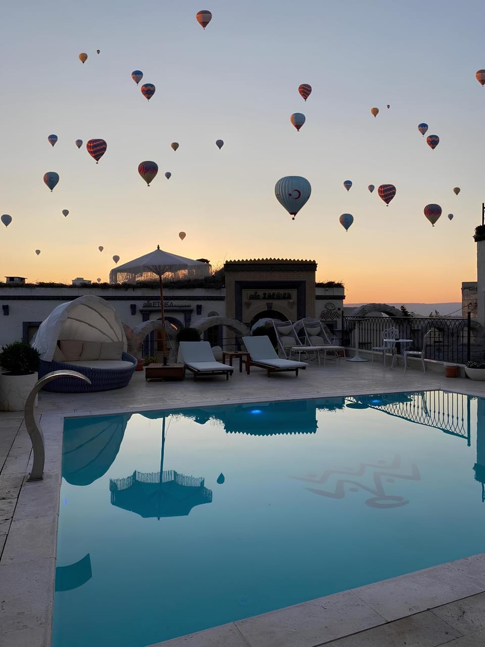 Day, Natural landscape, Activities, View (from property/room), View (from property/room), Pool view, Pool view, Swimming pool, Sunrise, sunbed