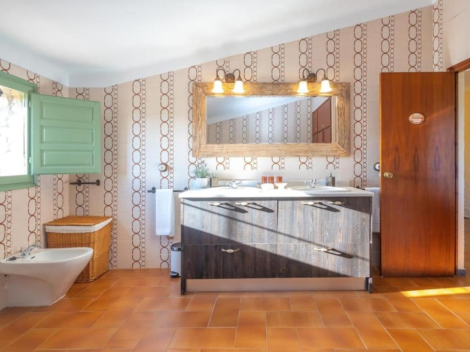 Winahost Can Forgas Foixà House in Baix Empordà