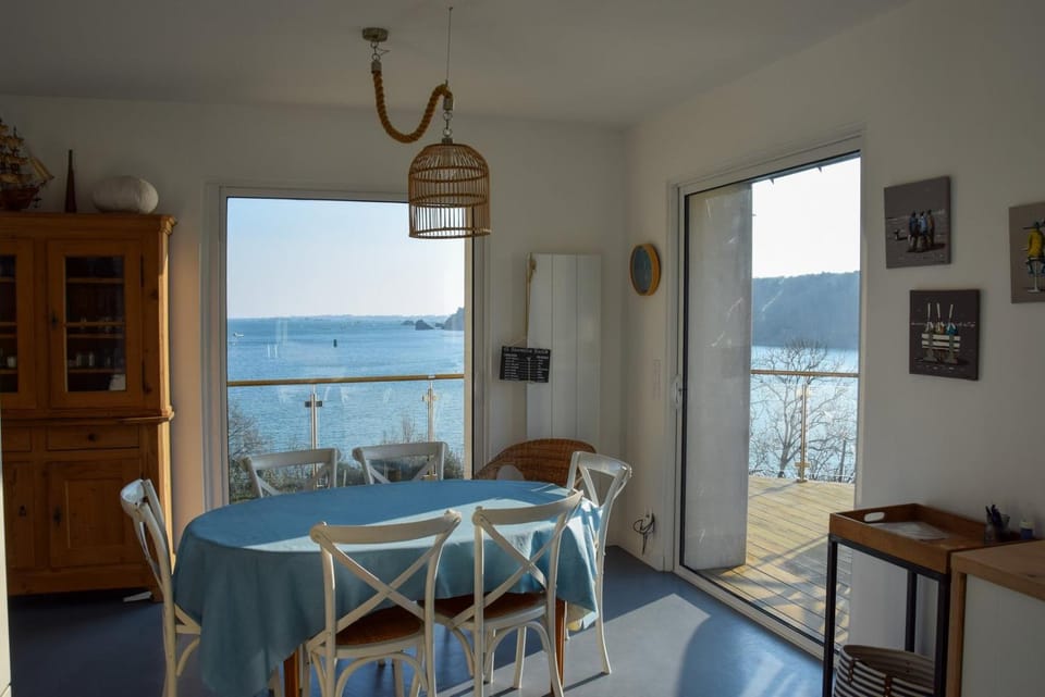 Les pieds dans l'eau Bed and Breakfast in Brittany