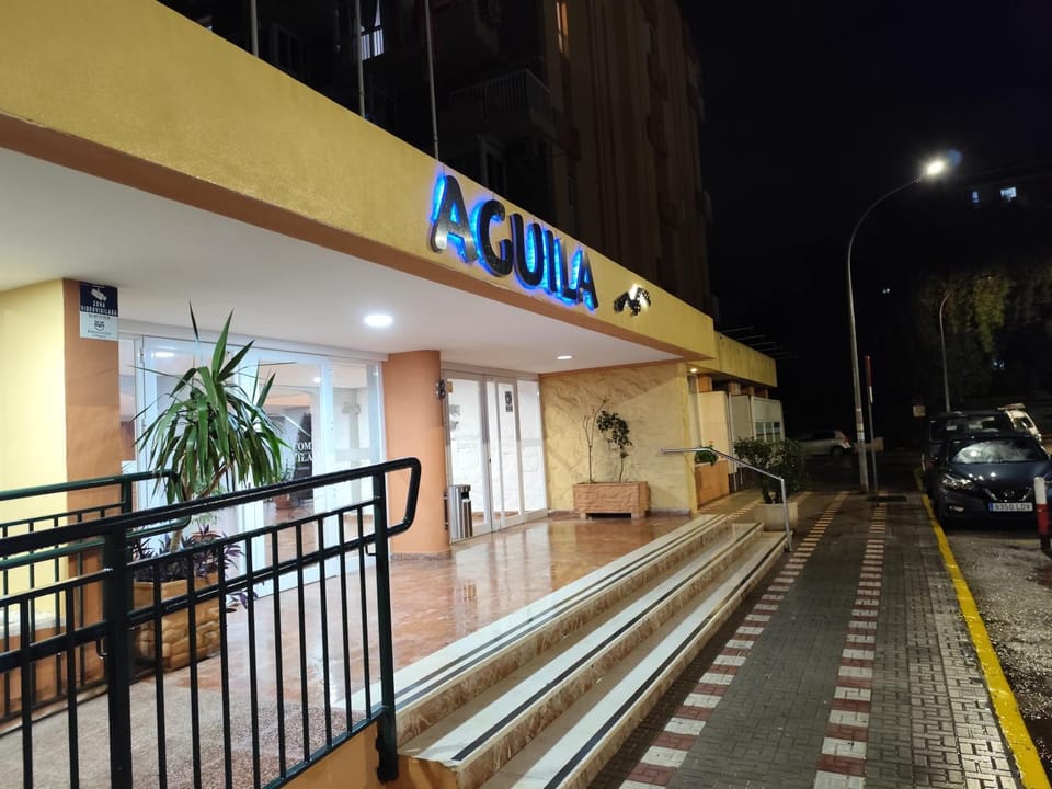 Property building, Off site, Lobby or reception
