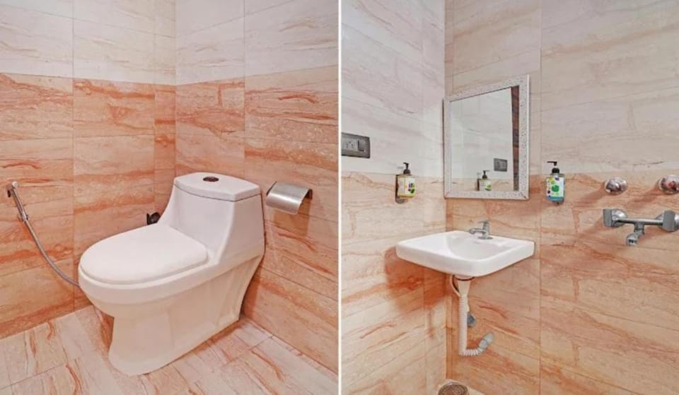 Hotel Soho Corporate 62 Bed and Breakfast in Noida