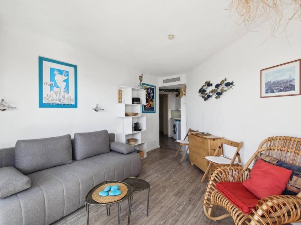 Beautiful apartment with sea view in Cannes 5 pers Apartment in Cannes