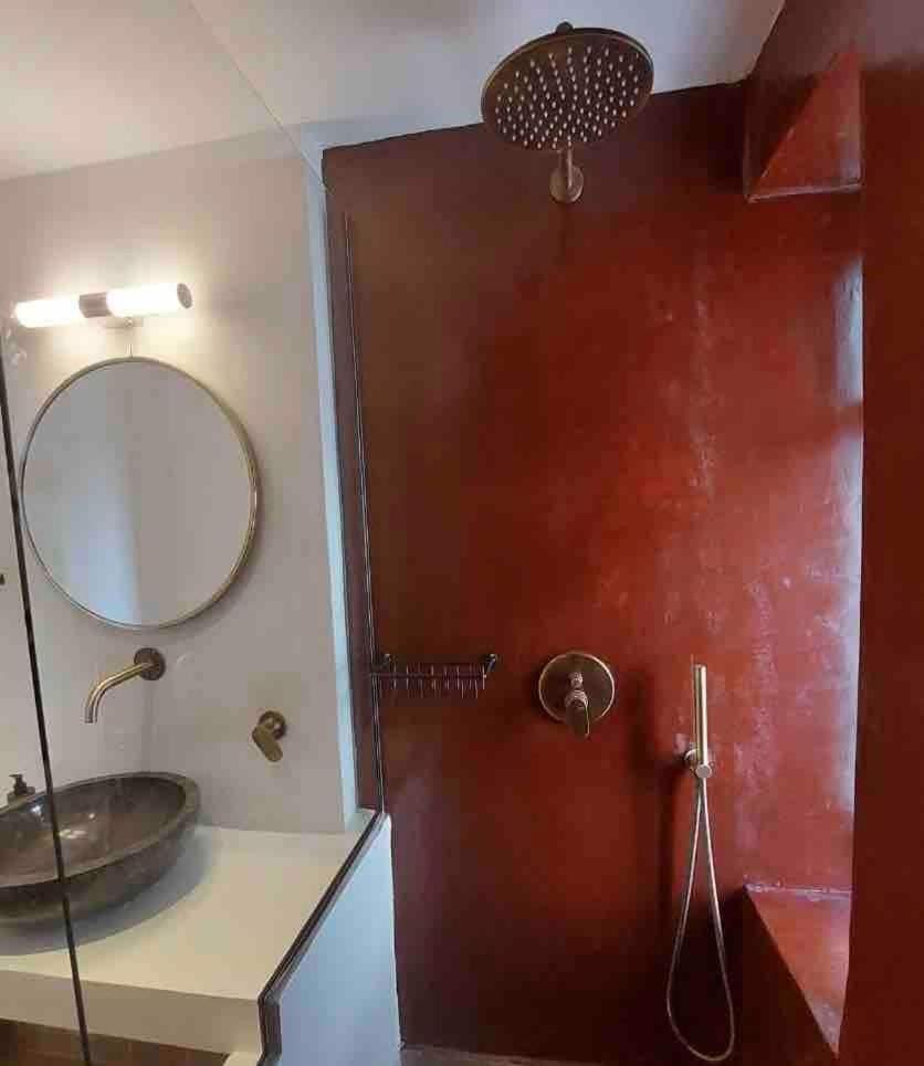 Villa Plaka 16 "The Bordeaux"-Drepano Nafplio Apartment in Argolis, Greece