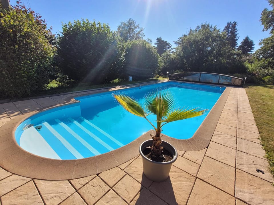 Stilvolle Fewo Vogelnest, barrierefrei, Smart-TV, Parkplatz Apartment in Saxony