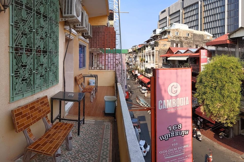 Balcony/Terrace, City view