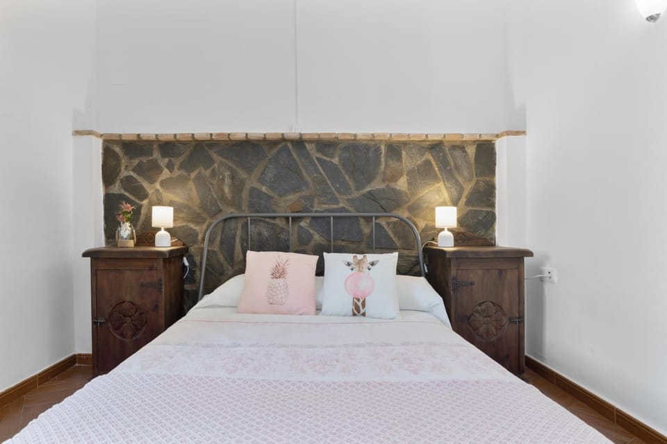 Property building, Living room, Bedroom