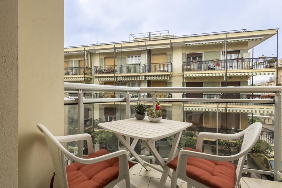 Colibrì - Appartamento design + parking Apartment in Diano Marina