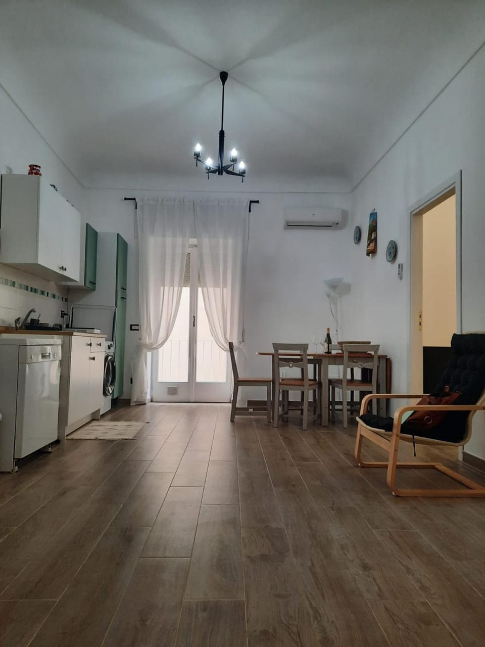 Lunch, kitchen