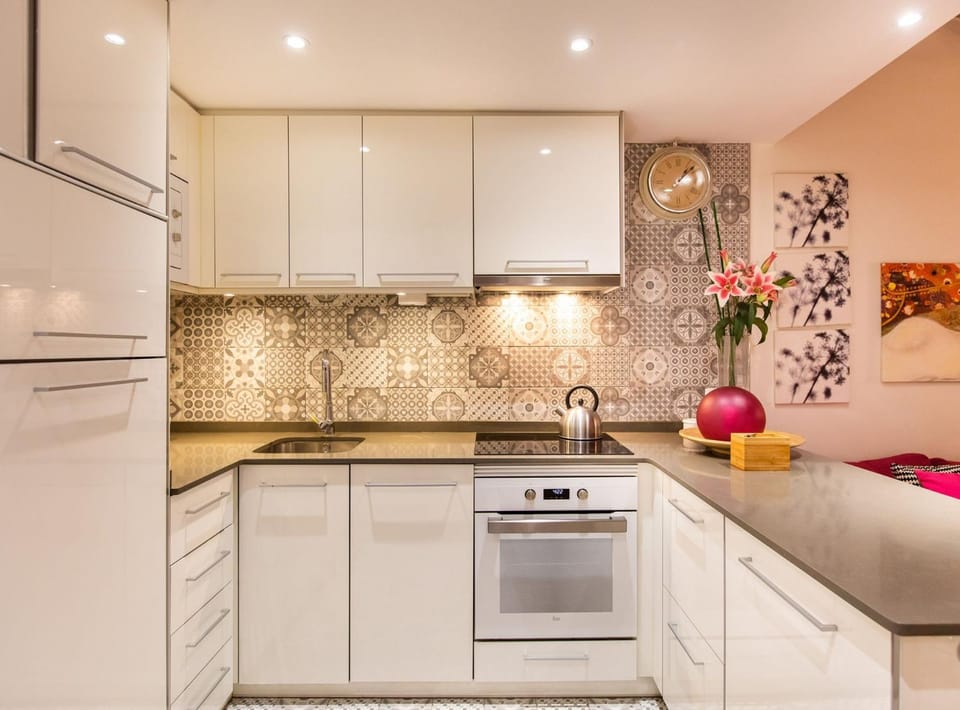 Blasco de Garay: acogedor apartamento en el corazón de Poble-sec Apartment in Barcelona