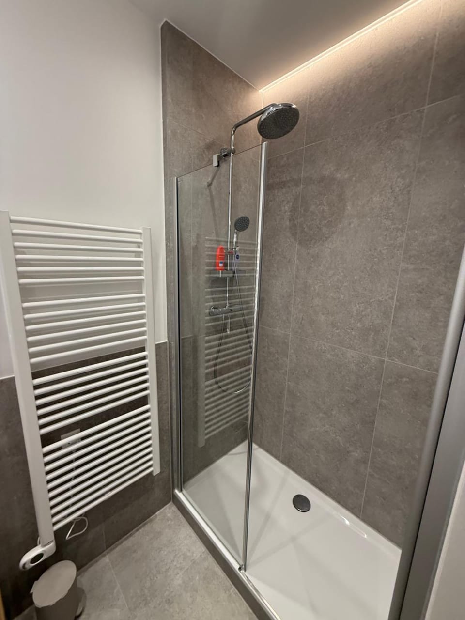 BeckHomes Munich, New, central 2BR Apartment with Terrace Apartment in Munich