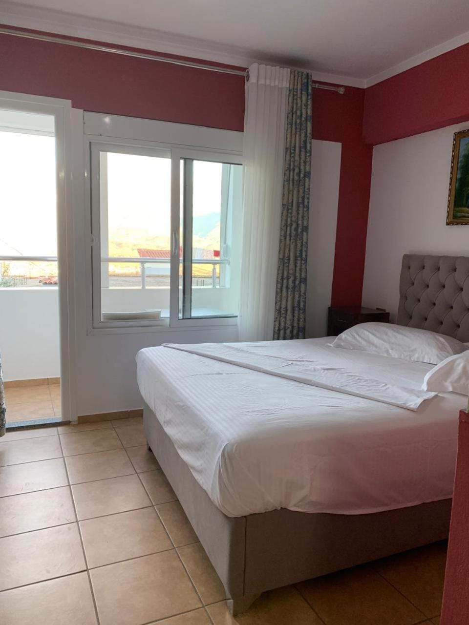 Zisi Rooms Vacation rental in Sarandë