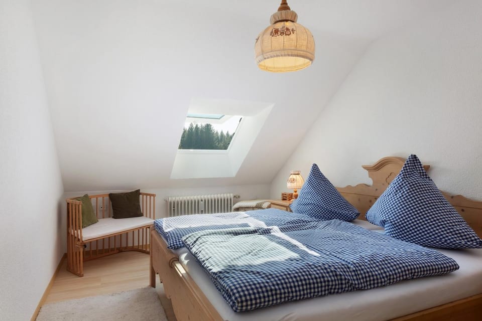 Property building, Living room, Bedroom