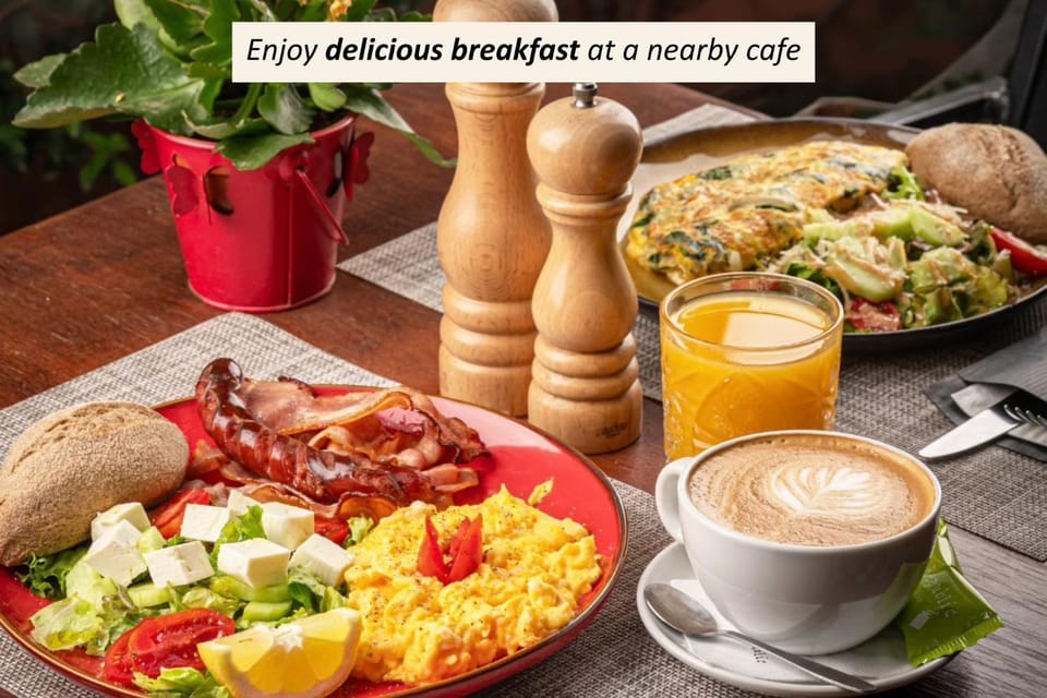 Off site, Breakfast, Breakfast
