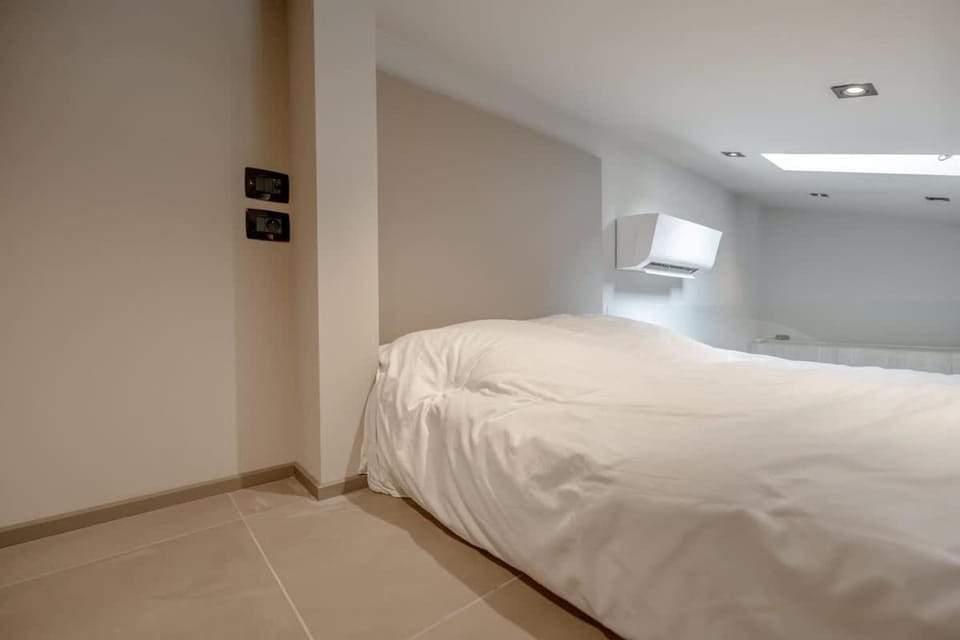 Studio Blanqui l Design & Cozy l Shellter Rentals Apartment in Saint-Tropez