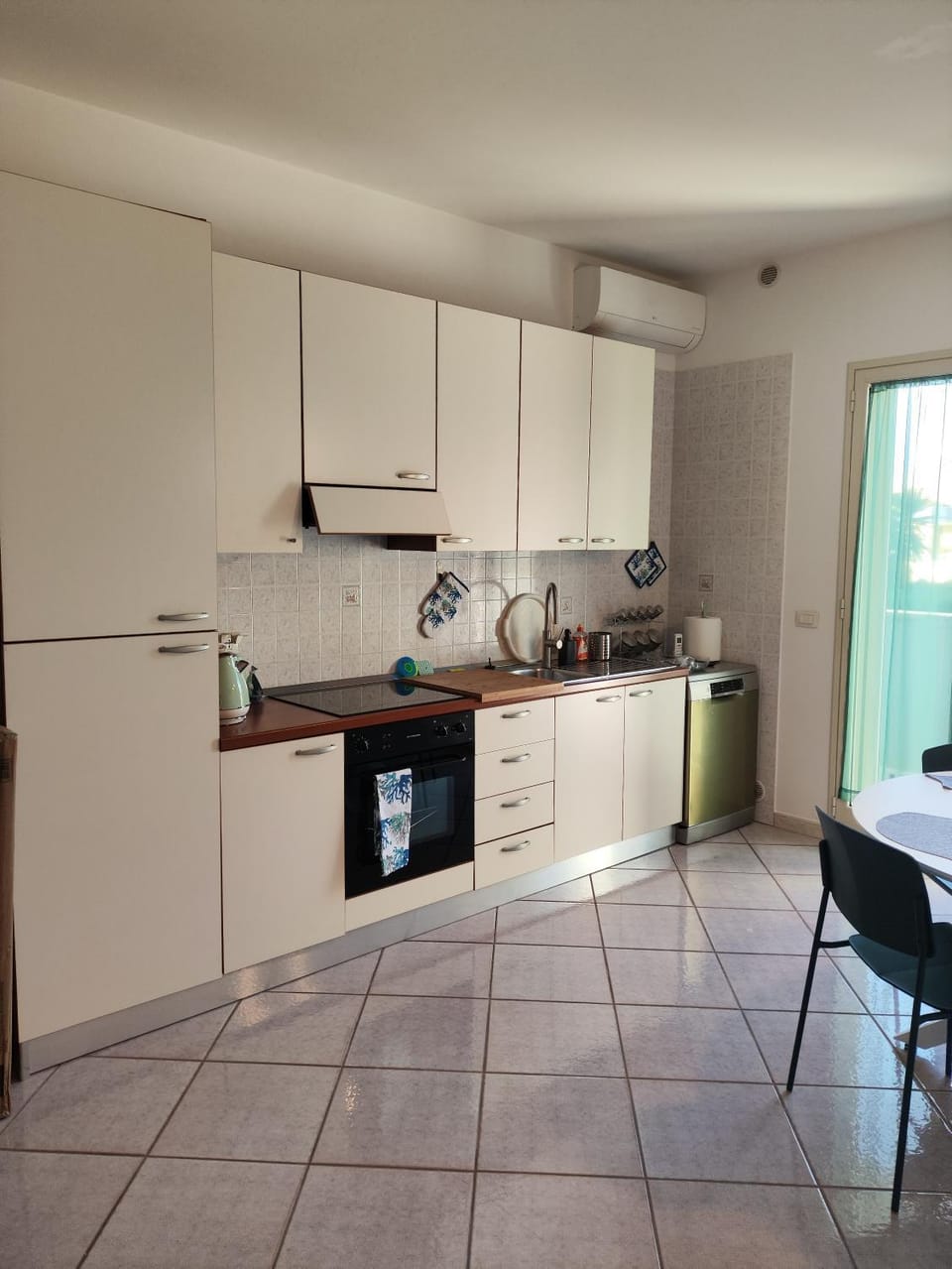 dishwasher, kitchen
