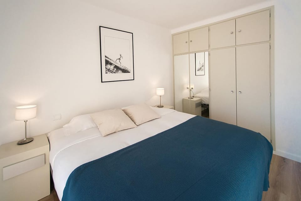 Bedroom, wardrobe