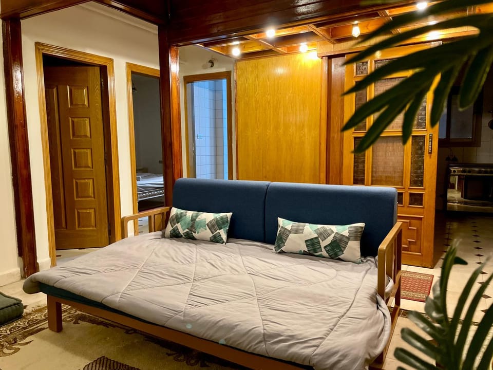 Living room, Photo of the whole room, Seating area, wardrobe