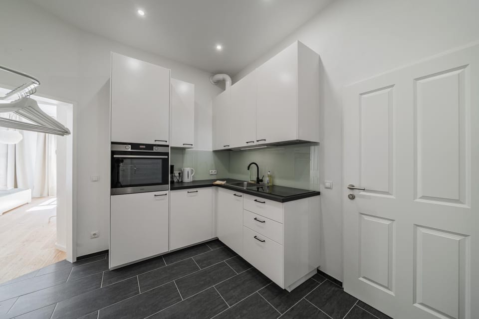 Kitchen or kitchenette, oven