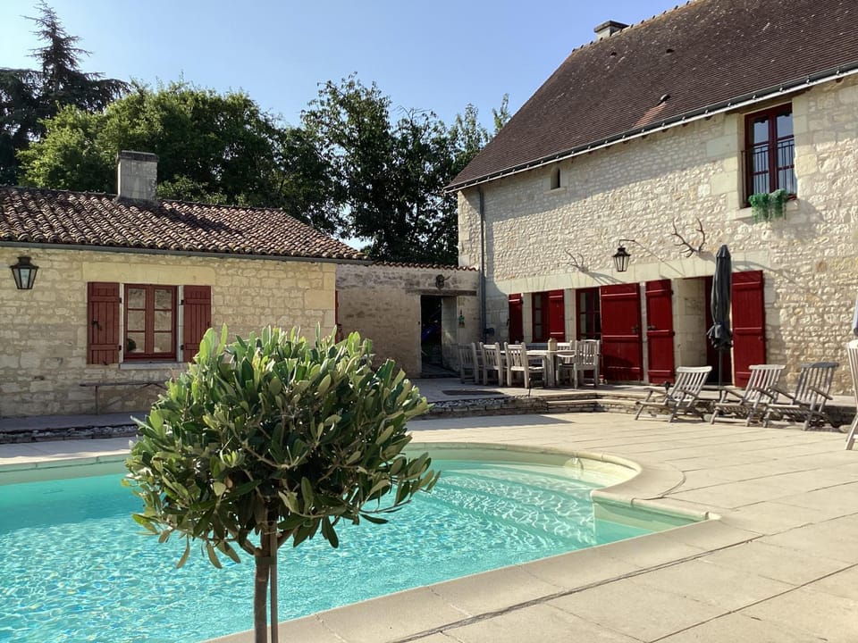 Patio, Balcony/Terrace, Pool view, Swimming pool, sunbed
