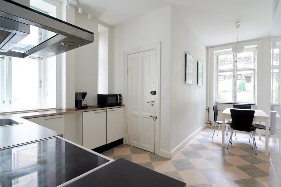 2BR Oasis in the heart of CPH Apartment in Copenhagen