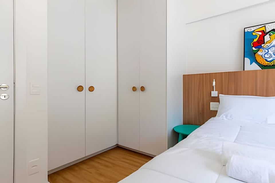 Bedroom, wardrobe