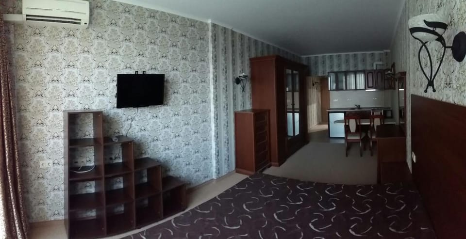 Photo of the whole room