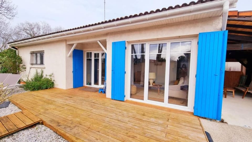 Property building, Patio