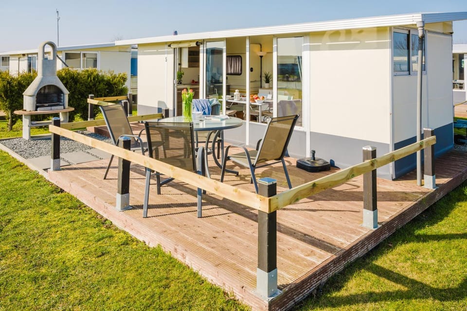 Spring, Garden, Balcony/Terrace, Dining area, Garden view