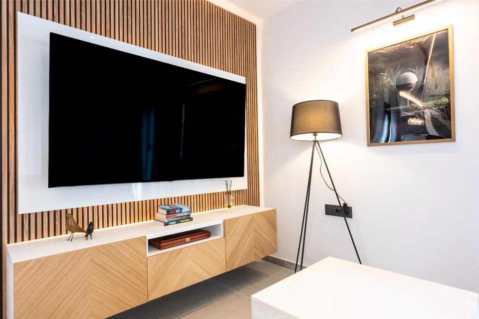 TV and multimedia, Living room