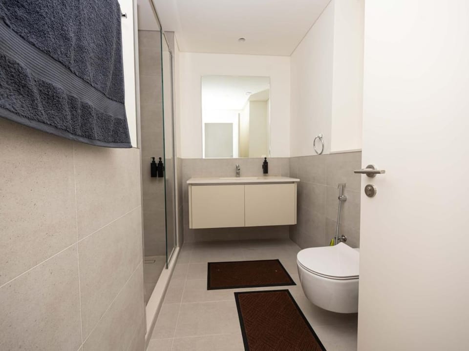 Beachfront Family Entire Unit in Dubai Ras Al-Khor Apartment in Dubai