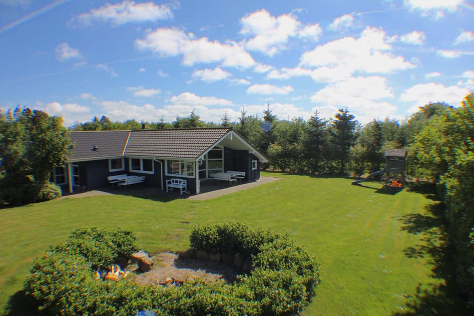 Property building, Garden