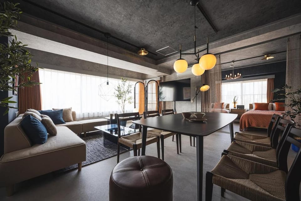 Living room, Seating area, Dining area