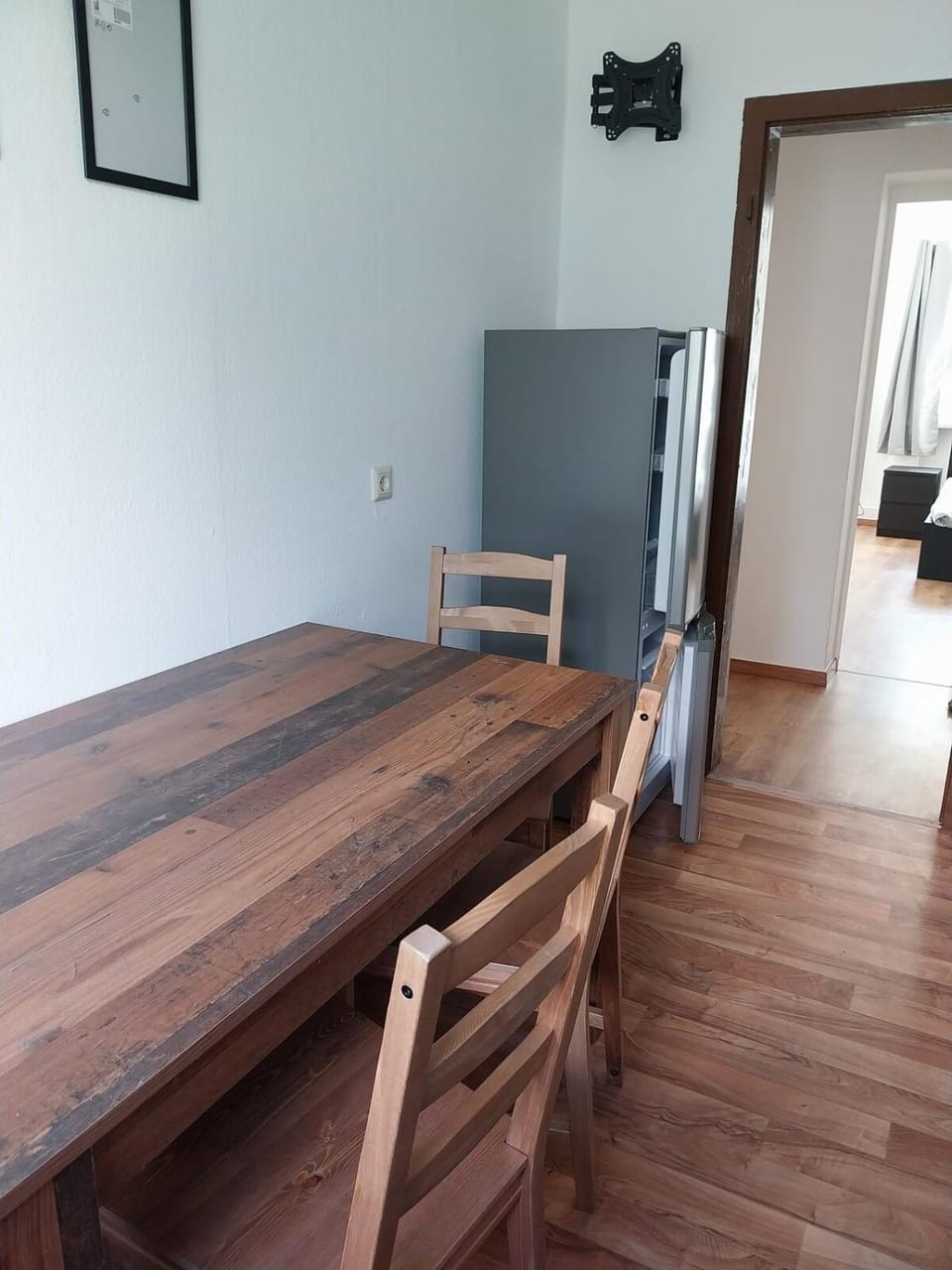 Monteurwohnung mit 5 Einzelbetten in Schkeuditz Apartment in Leipzig