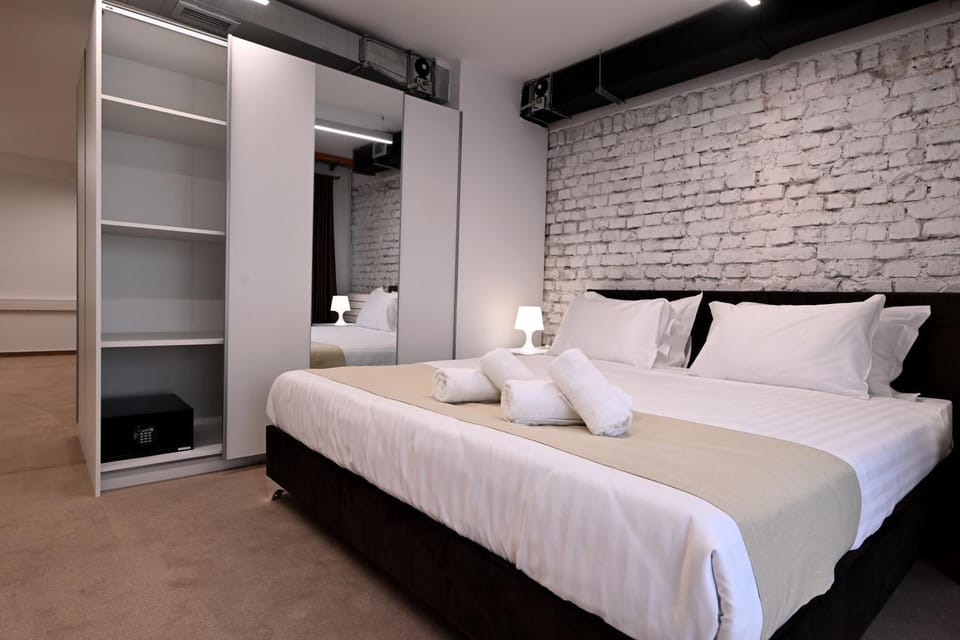 Bed, safe, wardrobe
