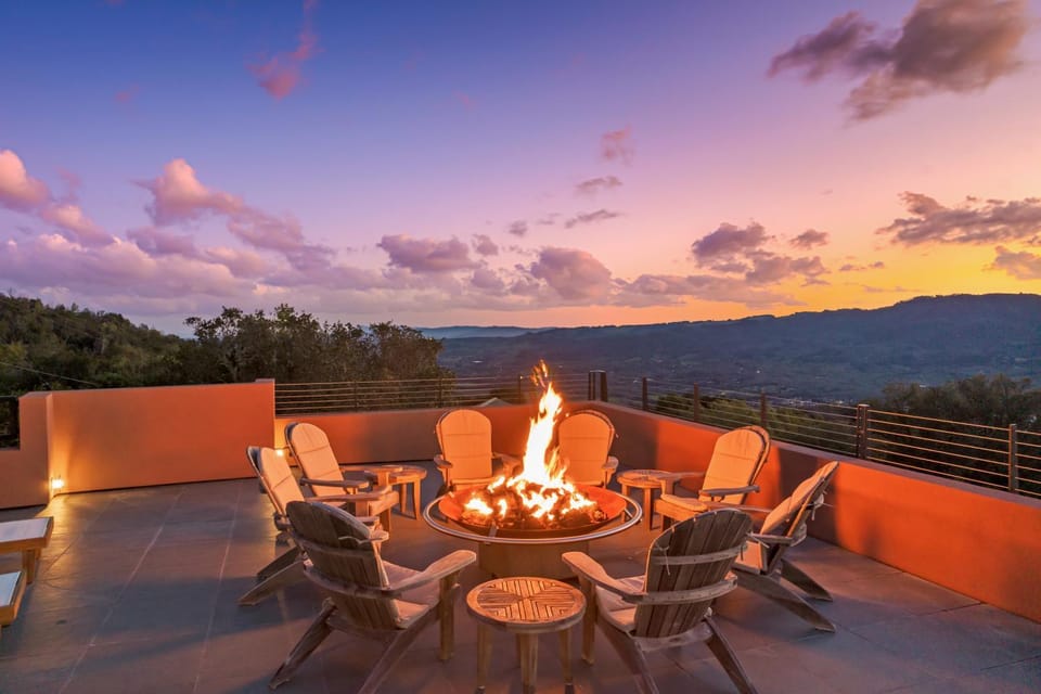 Balcony/Terrace, Sunset, fireplace