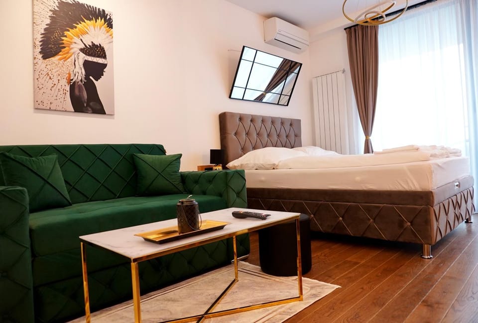 Bed, Living room, Seating area