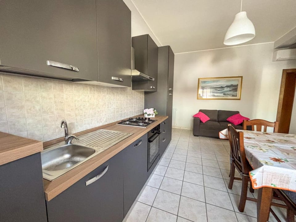 Day, Kitchen or kitchenette, Living room, oven, kitchen, kitchen