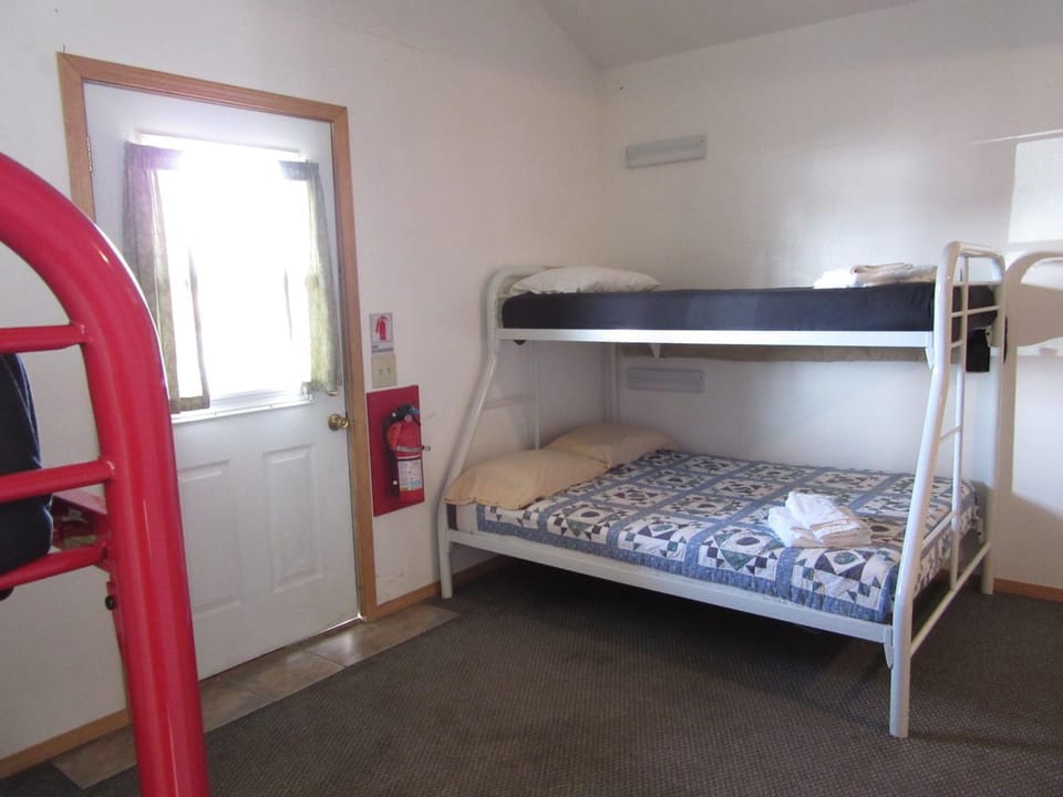 bunk bed