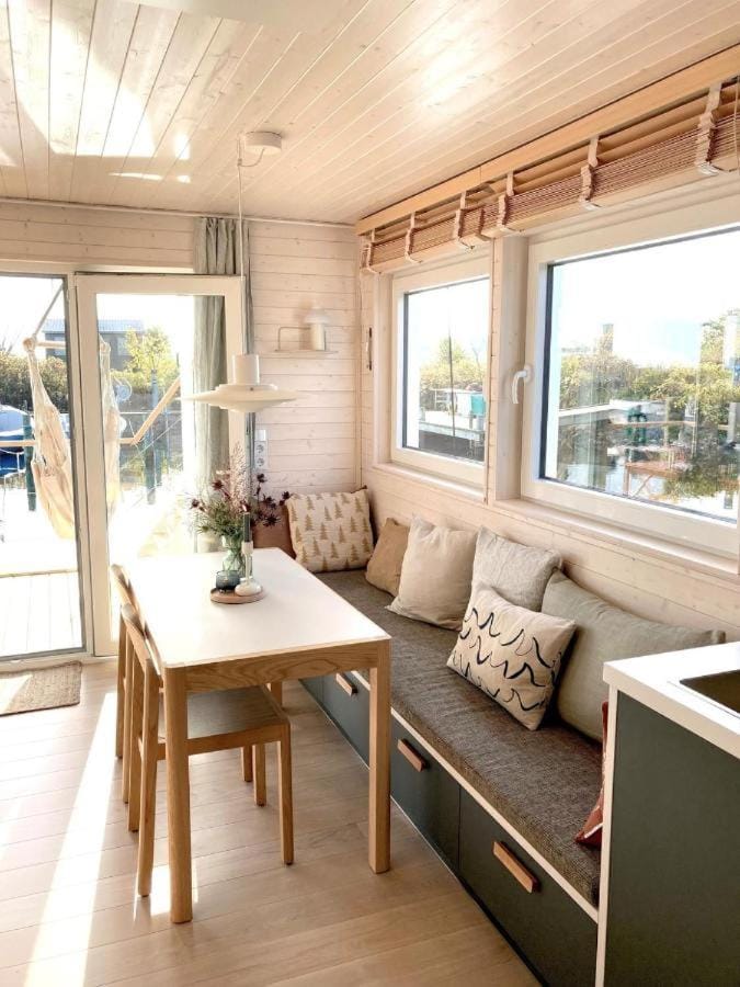 Balcony/Terrace, Dining area