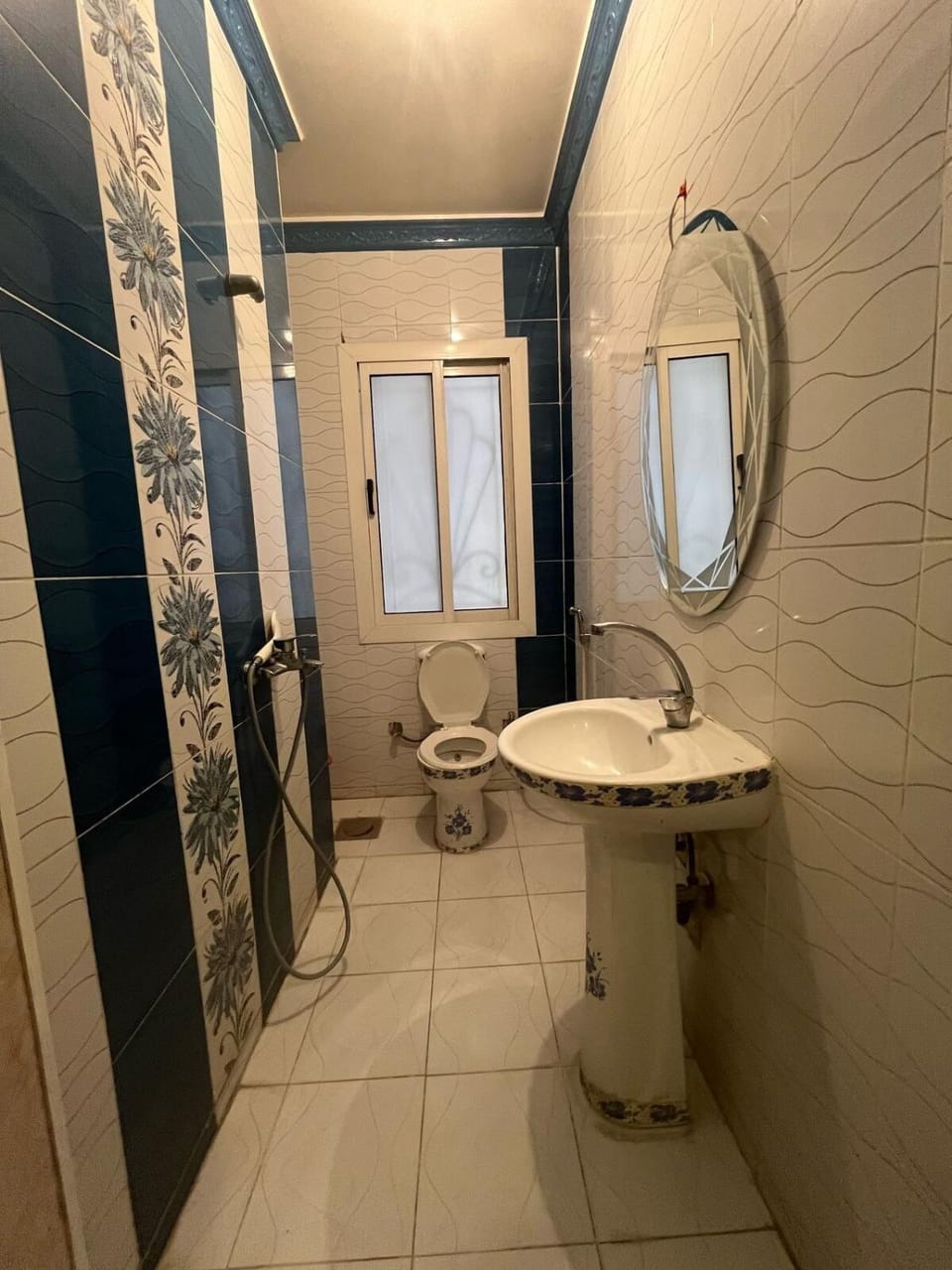 شقة فندقية راقية 210م مفروشة بالكامل إنترنت مجاني Apartment in Cairo Governorate