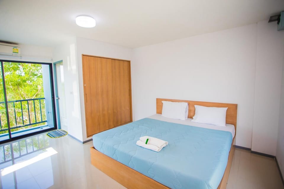 Promsook Apartment Hotel in Chon Buri Changwat