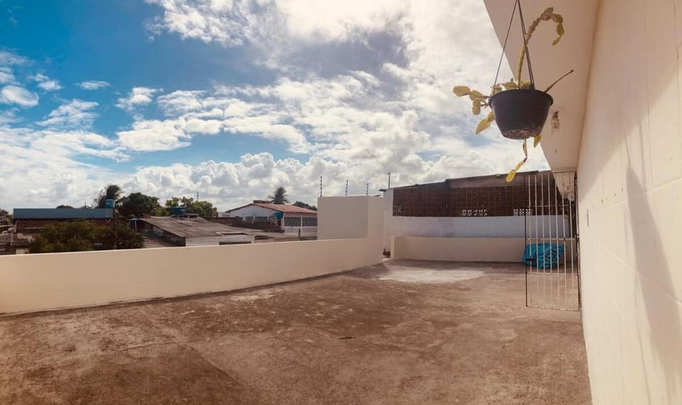Fuzuê na Laje House in Recife