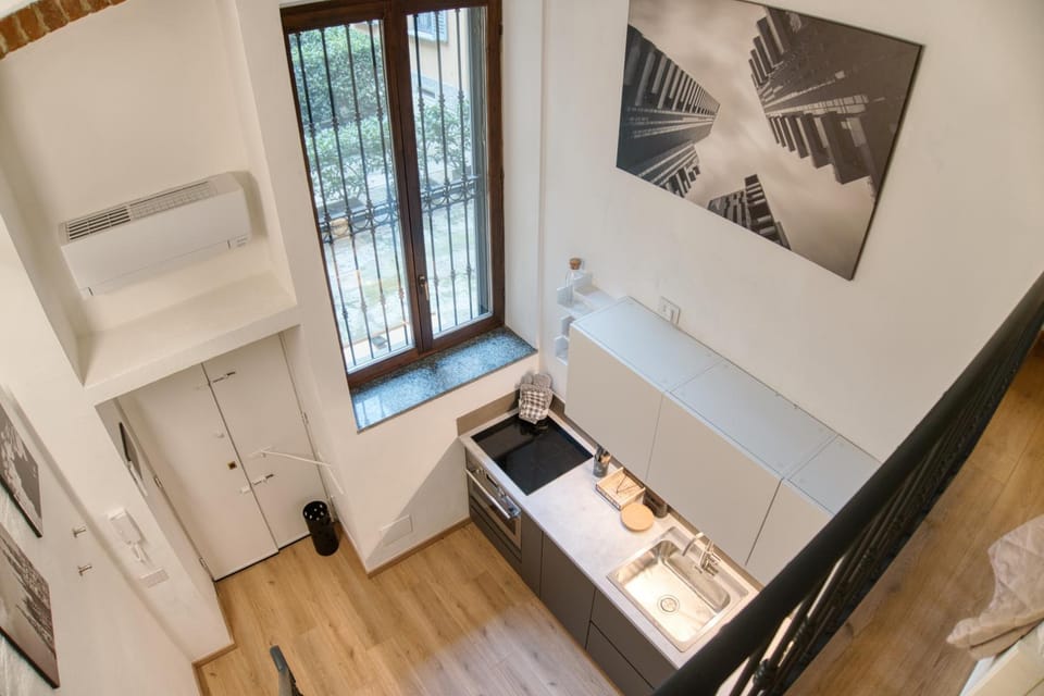 Bed, Kitchen or kitchenette, Living room, Photo of the whole room, Seating area, Bedroom