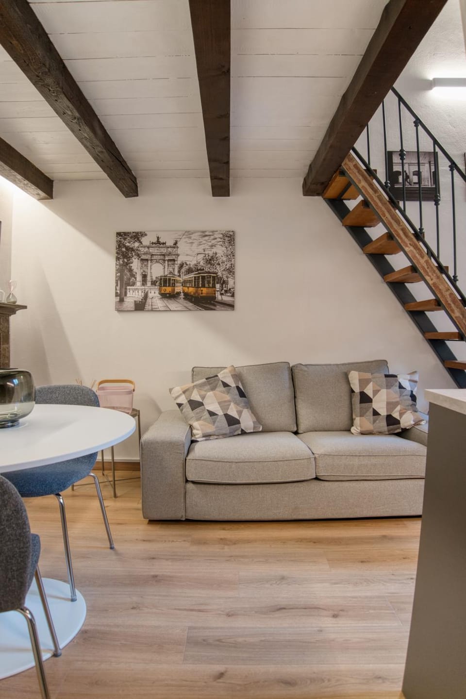 Living room, Seating area