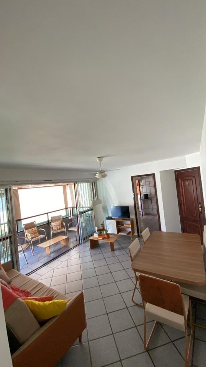 Apartamento em Cabo Frio a 200m da Praia do Forte Apartment in Cabo Frio